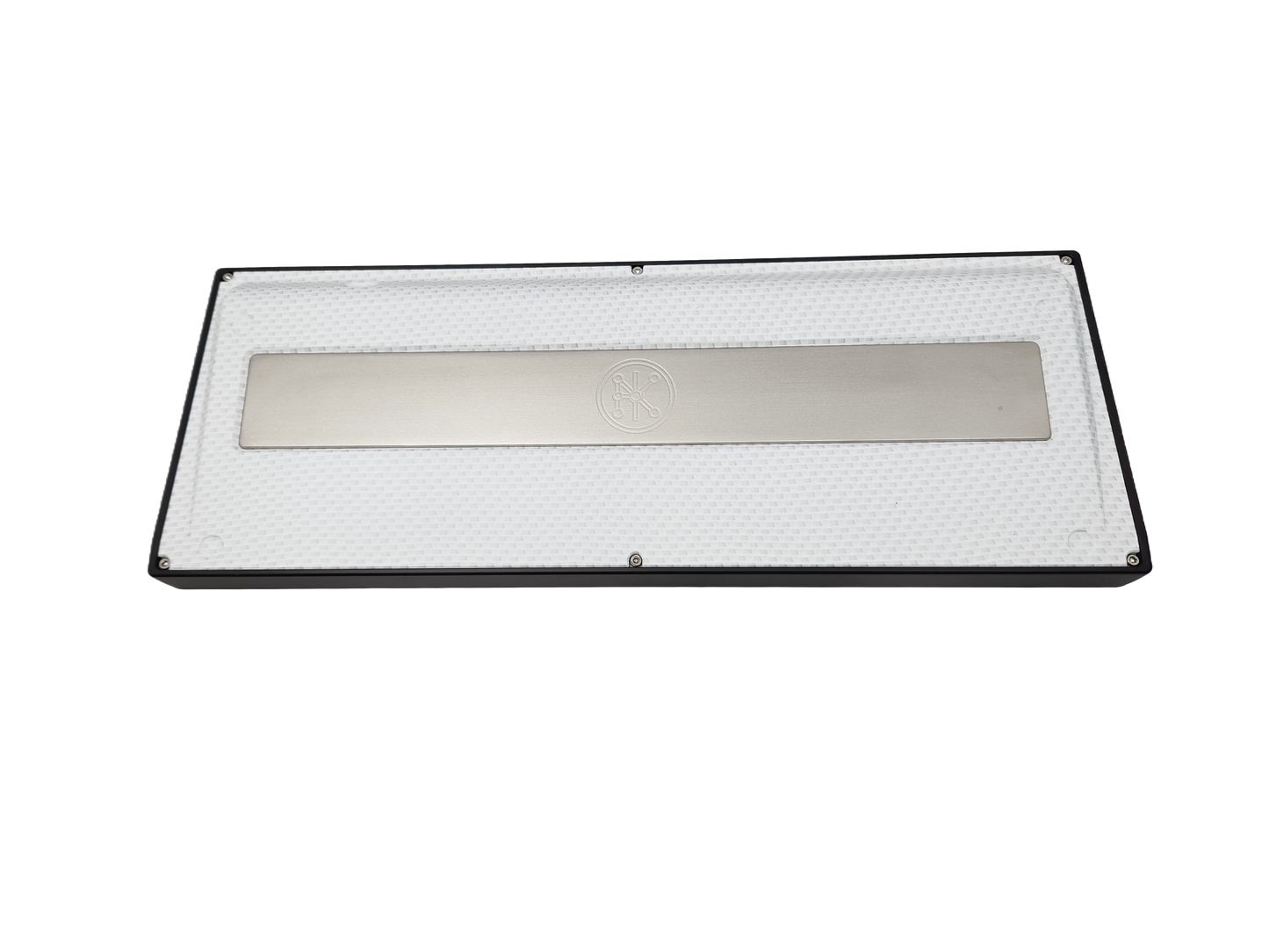 Type0 Plaque80 Black Solid Pc top White CF Bot PK-13
